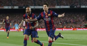 Dani Alves pleads Messi to stay at Camp Nou